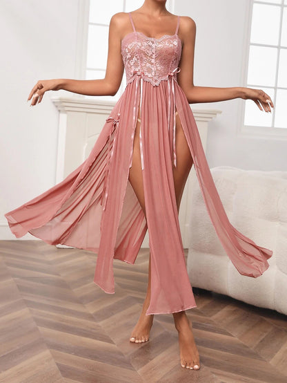 Transparan Dantelli Yırtmaçlı Elbise & Külot Takımı